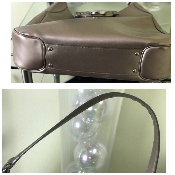 FERRAGAMO Gancini Athena Leather Shoulder Hobo Bag Minimalist Nuetral Metallic - Picture 8 of 8